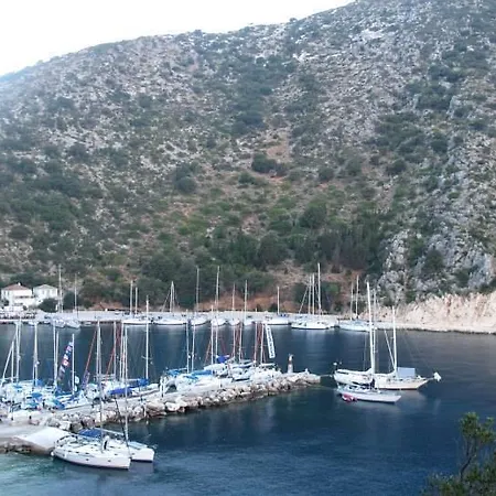 Отель Nostos Frikes