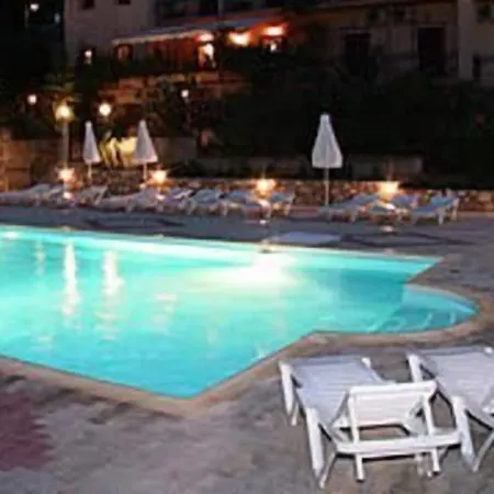 Hotel Nostos 2*