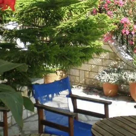 Nostos Hotel Frikes