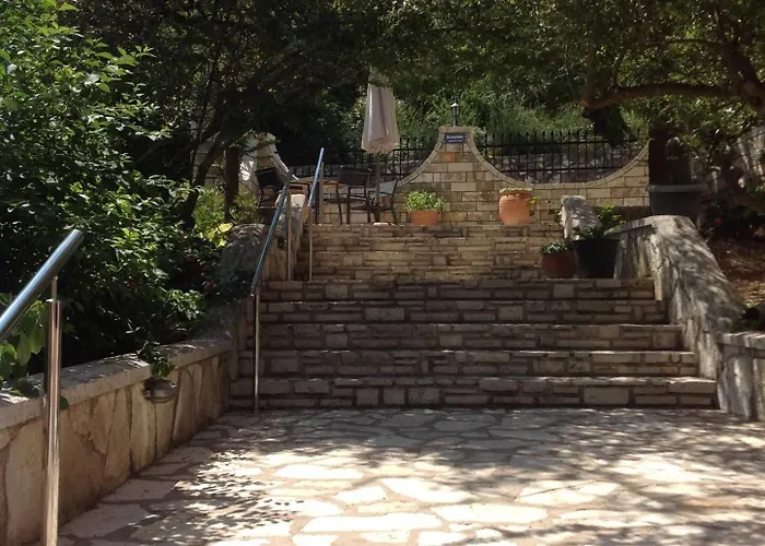 Nostos Hotel